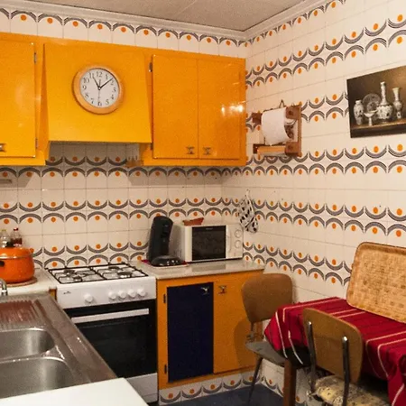 La Casa 5 De